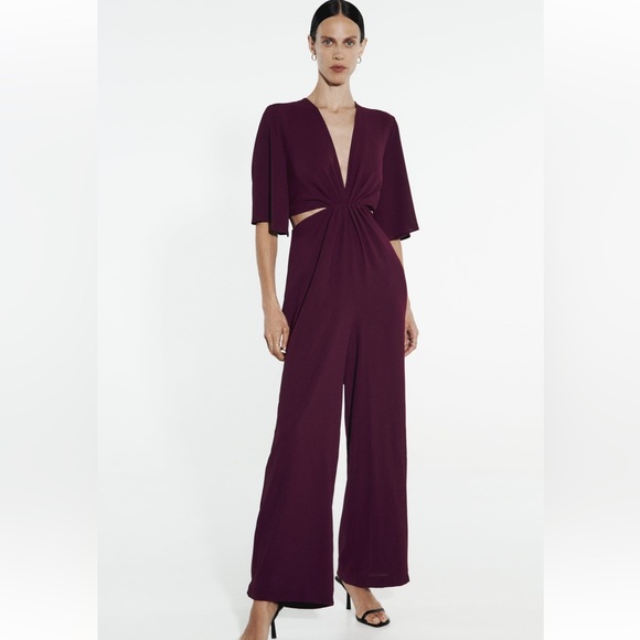 ZARA CUT OUT BURGUNDY COLOR STYLISH JUMPSUIT - Picture 3 of 8
